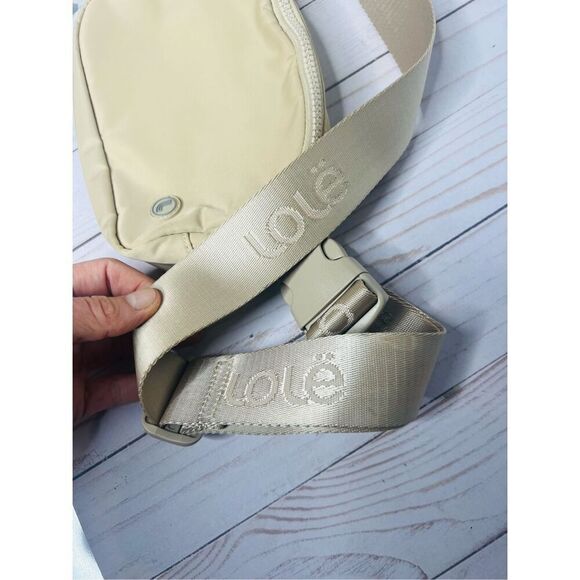 Lole Cream Tan Belt Crossbody Bag - Picture 3 of 6